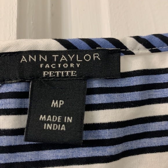 Ann Taylor MP top - Picture 3 of 3
